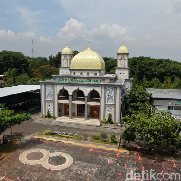 Mushola Al-Falaah: Tempat Beribadah yang Selalu Siap Melayani